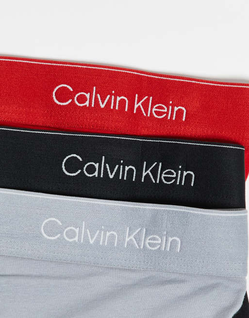 Calvin Klein - Icon Cotton Stretch - Lot de 3 boxers à taille basse - Noir/gris/rouge, 2 de 3