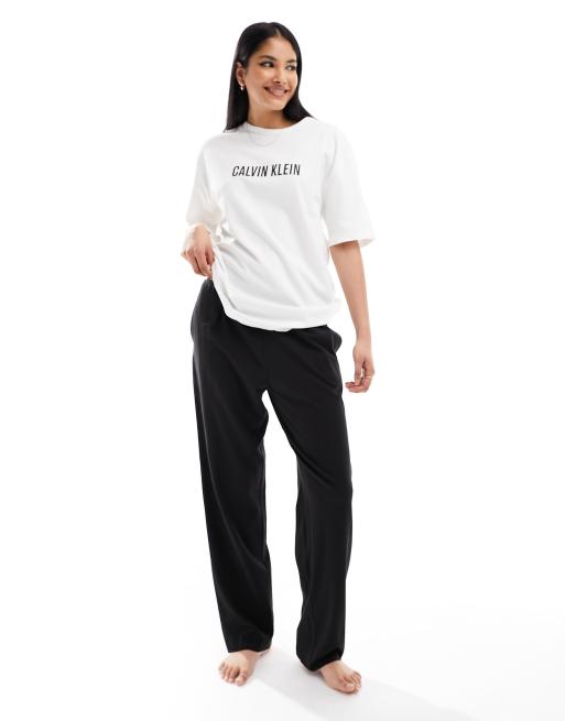 Calvin Klein – Intense Power – Biały luźny T-shirt z okrągłym dekoltem, 4 z 4