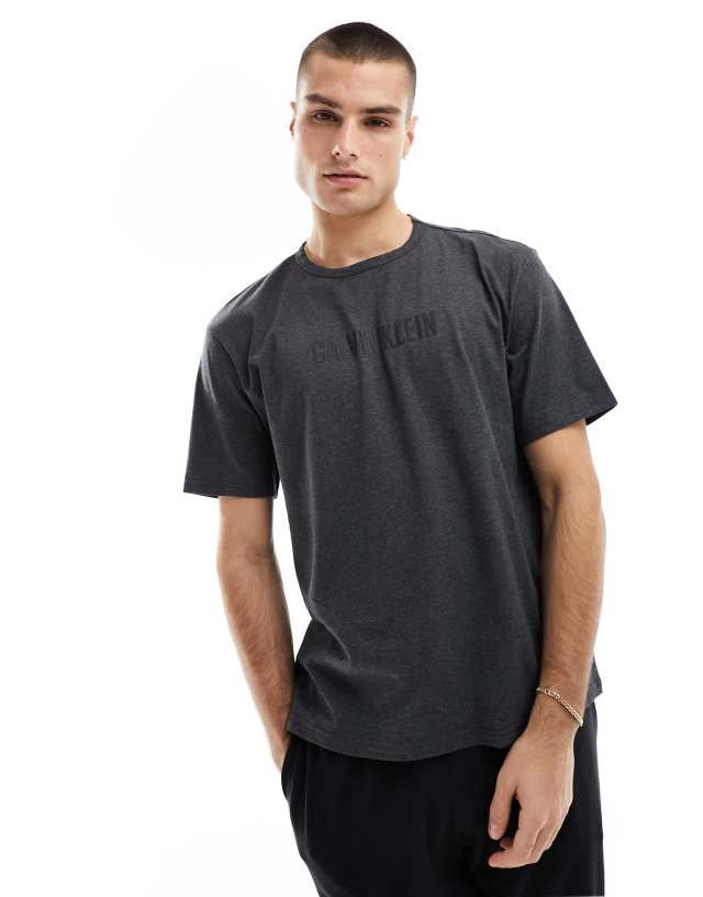 Calvin Klein - intense power lounge t shirt in charcoal grey