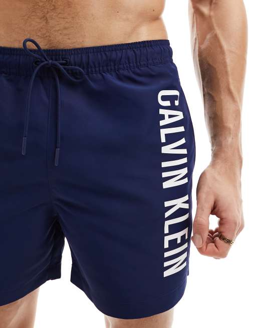 Calvin Klein – Intense Power – Mittellange Badeshorts in Marineblau mit Tunnelzug, 3 von 4