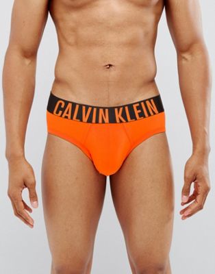 Calvin Klein - Intense Power - Slip arancioni | ASOS
