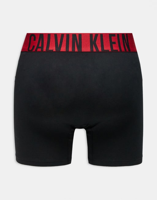 Calvin Klein – Intense Power – Zestaw 3 par czarnych bokserek z czerwoną taśmą z logo w talii