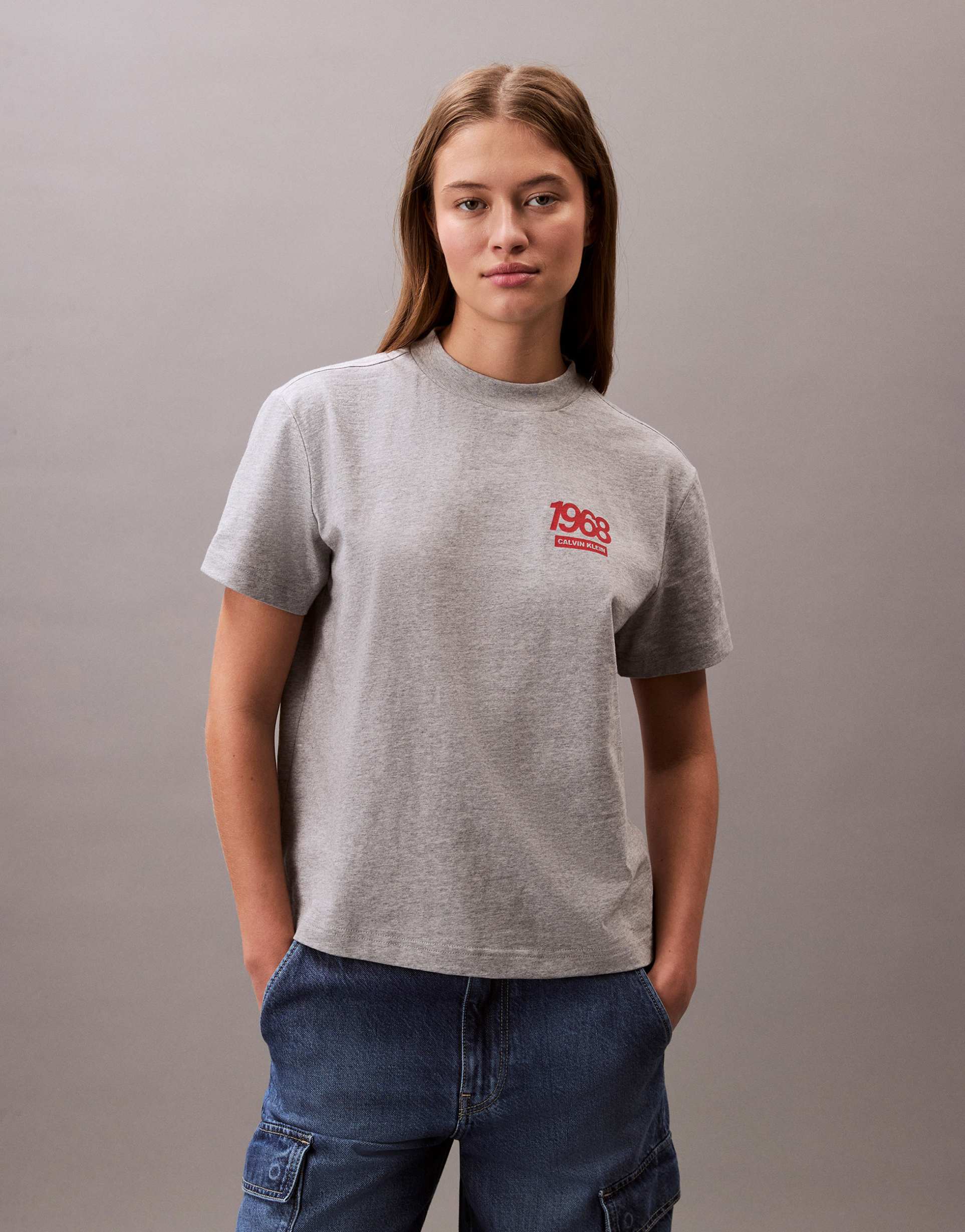 calvin klein jeans 1968 logo t-shirt in gray