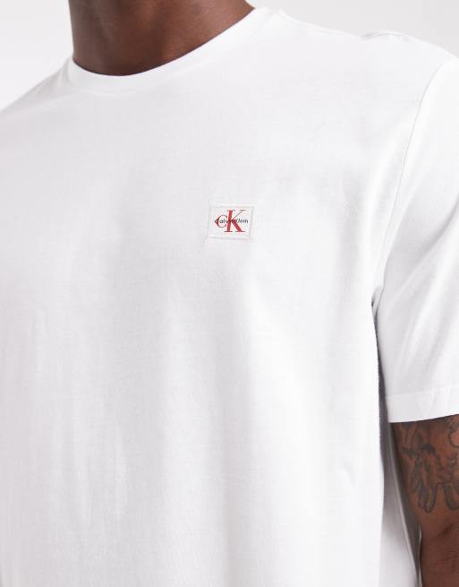 Calvin Klein Jeans 2 pack of t-shirts in navy & white, 5 of 5