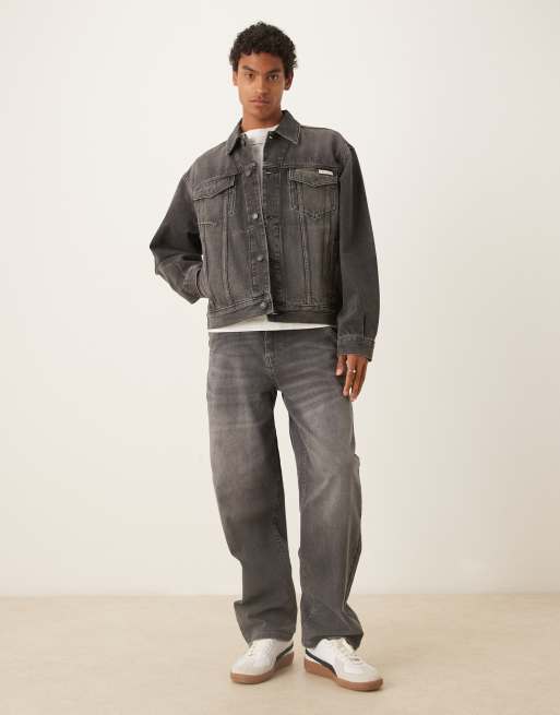 Calvin Klein Jeans 90s icon 94 trucker jacket in washed black, 2 of 4