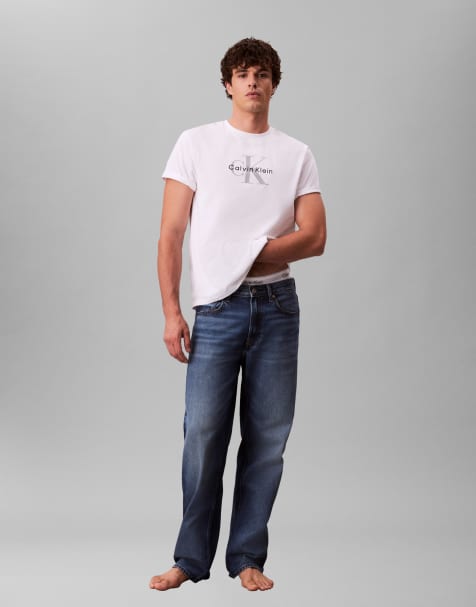 Calvin Klein Jeans 90s straight jeans in mid blue wash
