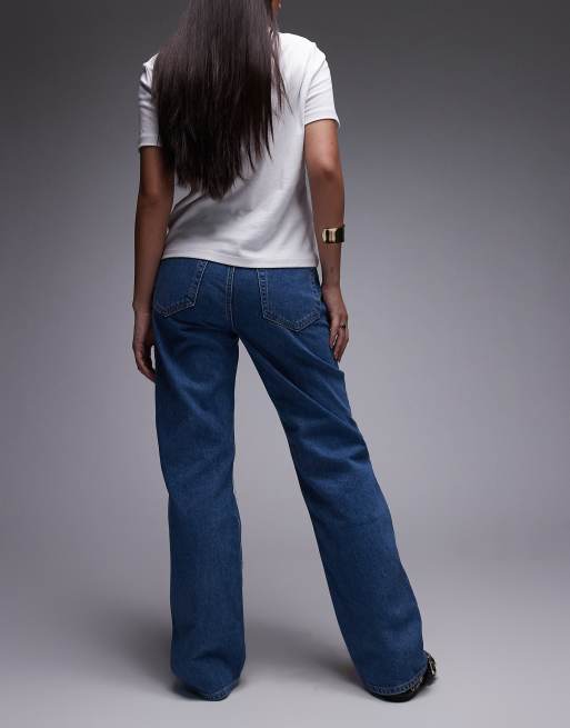 Calvin Klein Jeans 90s straight jeans in mid wash, 2 of 5