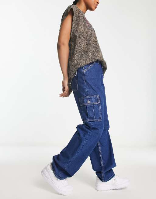 BDG '90s Mid-rise Bootcut Jean in Blue