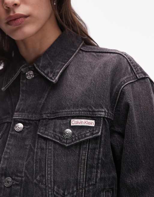 Calvin Klein Jeans 90s trucker denim jacket in black, 2 of 4
