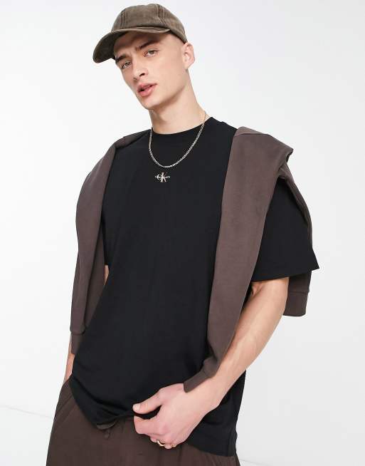 Calvin Klein Jeans - Archival - Sort afslappet T-shirt med logo