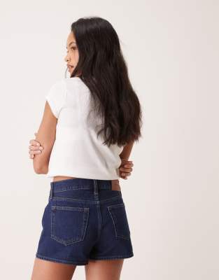 Calvin Klein Jeans - Archive - Mini-short en jean - Bleu foncé délavé