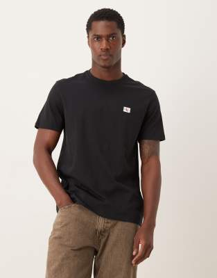 Calvin Klein Jeans Est.1978 Badge Logo T-shirt In Black