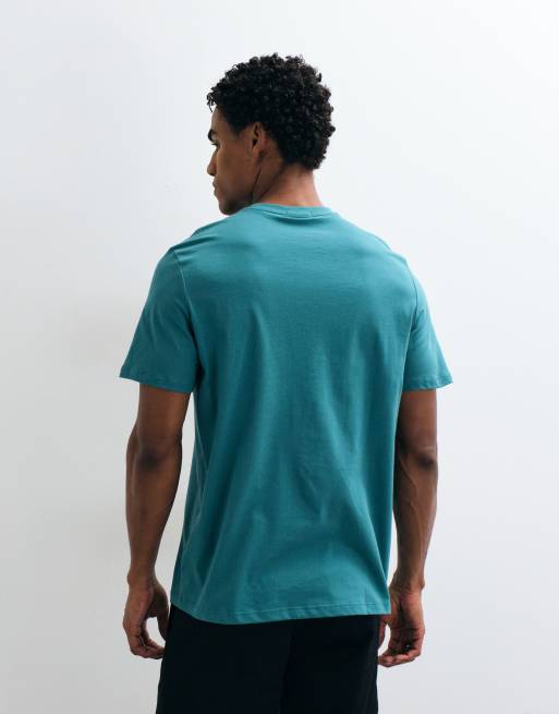 Calvin Klein Jeans badge logo t-shirt in green , 5 of 5