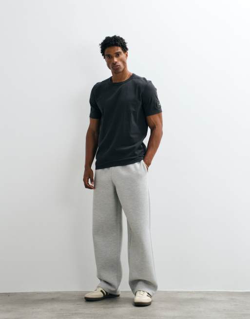 Calvin Klein Jeans badge t-shirt in black, 5 of 5