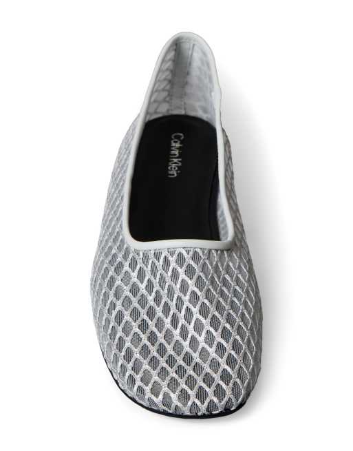 Calvin Klein Jeans – Ballerinas aus Netzstoff in Silber, 2 von 4