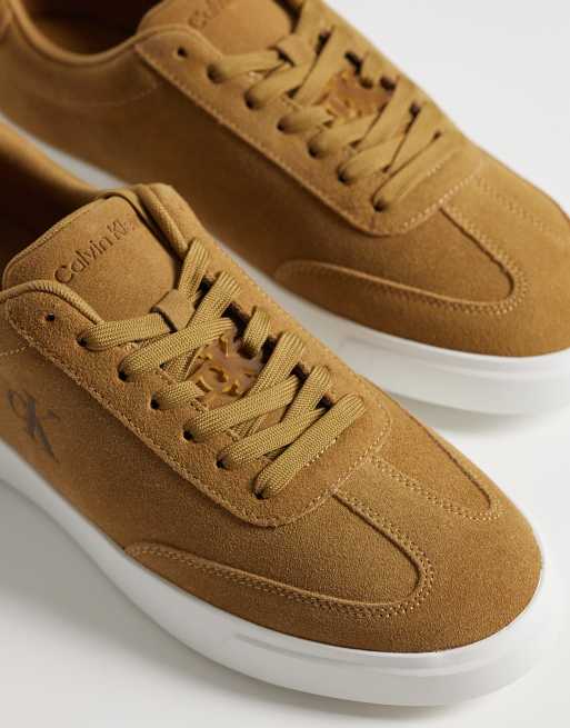 Calvin Klein Jeans - Baskets en daim à semelle moulée - Moutarde, 3 de 5