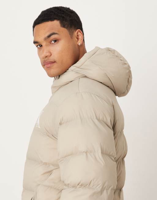 Calvin Klein Jeans - Beige dynejakke med monogramlogo, 4 af 5