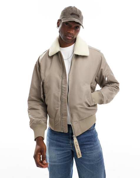 Calvin Klein Jeans – Beige pilotjacka med sherpakrage - view 1