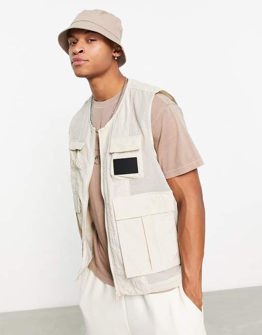 Calvin Klein Jeans – Beżowy podkoszulek w stylu utility