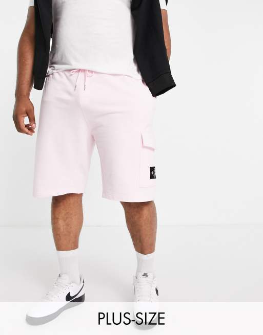 Calvin Klein Jeans – Big & Tall – Rosa shorts med monogramprytt märke, endast hos ASOS