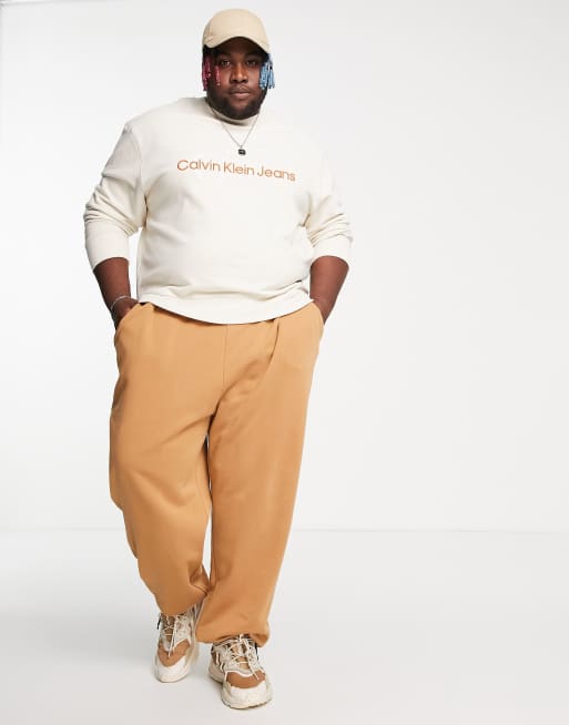 Calvin klein clearance sweatpants and sweatshirt