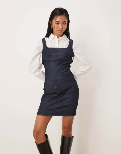 Calvin Klein Jeans - Blå skulptureret minikjole i denim, 3 af 4