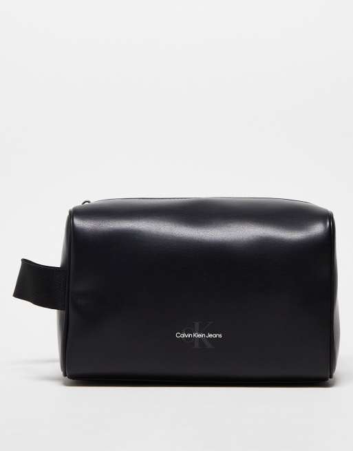 Calvin Klein Jeans - Blød toilettaske med monogram i sort
