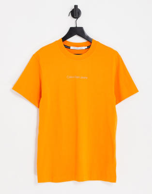 Blocking Capsule - T-shirt squadrata arancione con stampa sul retro - In esclusiva per ASOS - Calvin Klein Jeans T-shirt donna  - immagine1