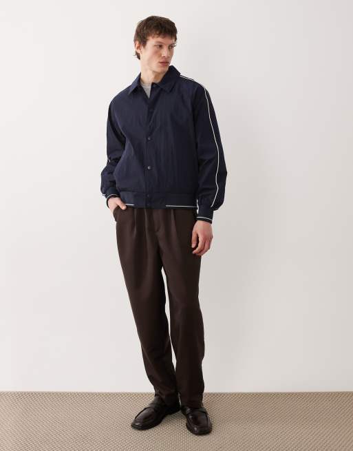 Calvin Klein Jeans – Bomberjacke aus Nylon in Marineblau, 2 von 5