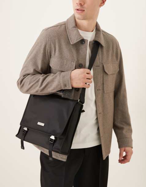 Calvin Klein Jeans - Borsa a tracolla messenger grande nera con fibbie - view 1