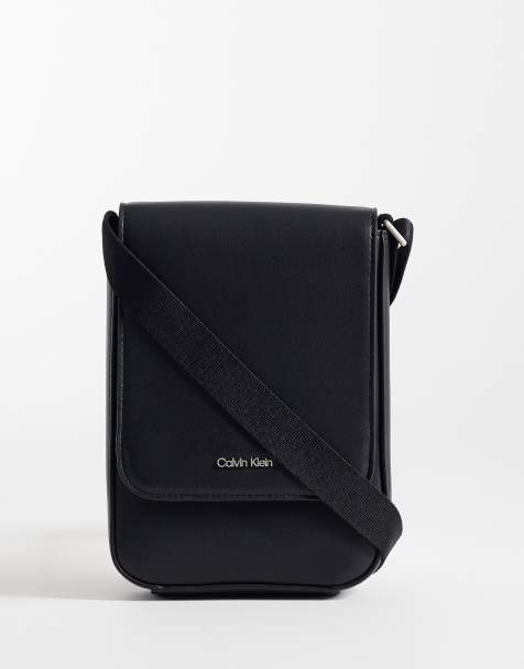 Calvin Klein Jeans - Borsa a tracolla nera con logo in rilievo - view 1