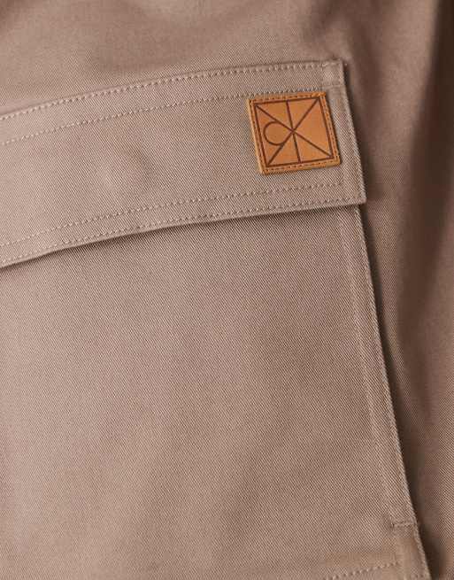 Calvin Klein Jeans – Brungrå cargojacka med fickor i bomull , 5 av 5