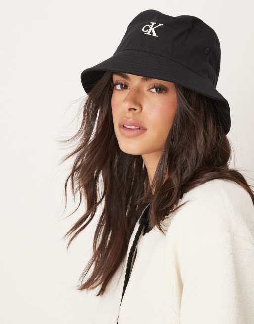 Calvin Klein Jeans - Bucket hat met logo in zwart