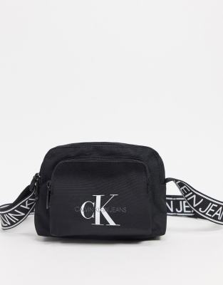calvin klein jeans camera bag