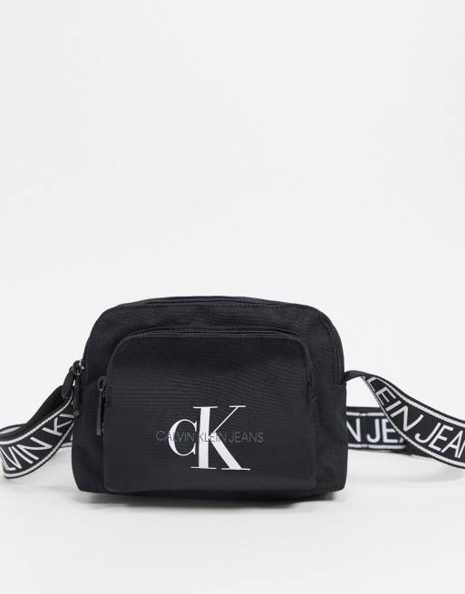 Calvin Klein Jeans camera bag