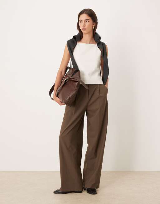 Calvin Klein Jeans – Camisole in Cremeweiß mit Monogramm im Stil der 90er , 2 von 4