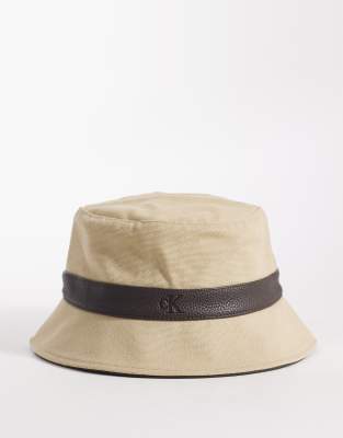 Calvin Klein Jeans Canvas Bucket Hat In Neutral