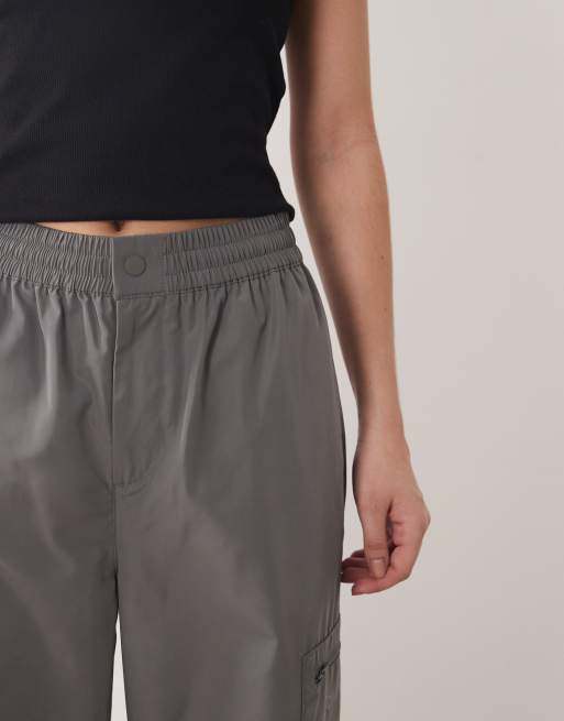 Calvin Klein Jeans – Cargo-Funktionshose in Grau, 4 von 5