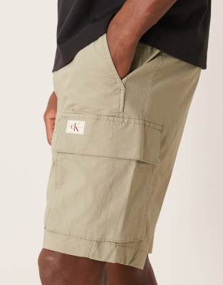 Calvin Klein Jeans Est.1978 Cargo Shorts In Brown