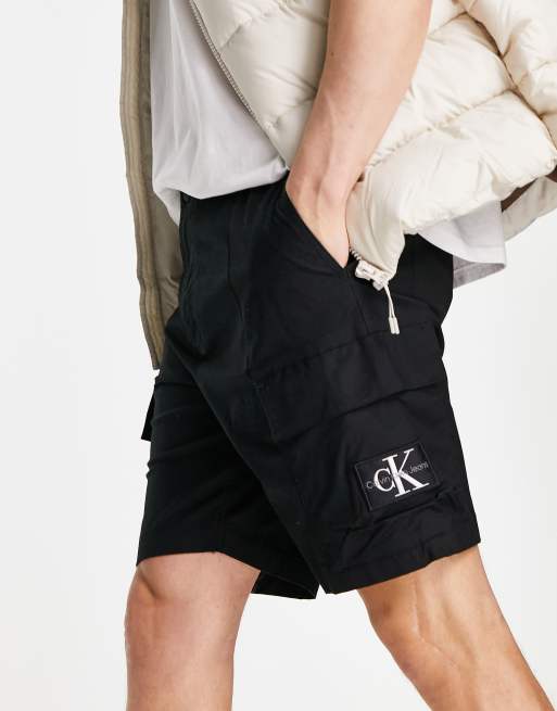 Calvin klein men's cargo hot sale shorts