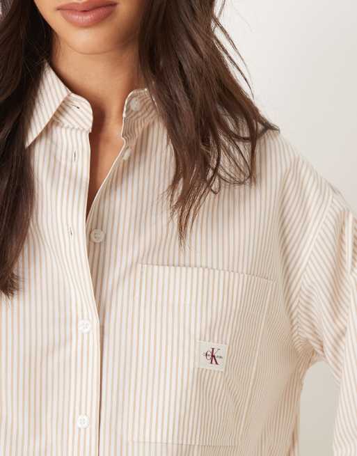 Calvin Klein Jeans - Chemise décontractée avec étiquette tissée - Blanc et beige rayé, 2 de 4