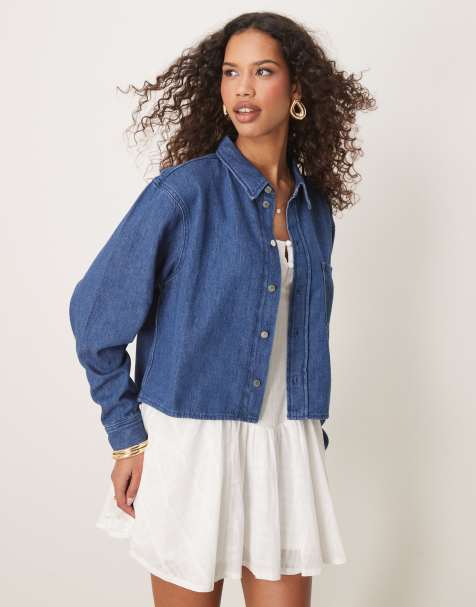 Calvin Klein Jeans - Chemise en jean coupe dad courte - Bleu moyen - view 1