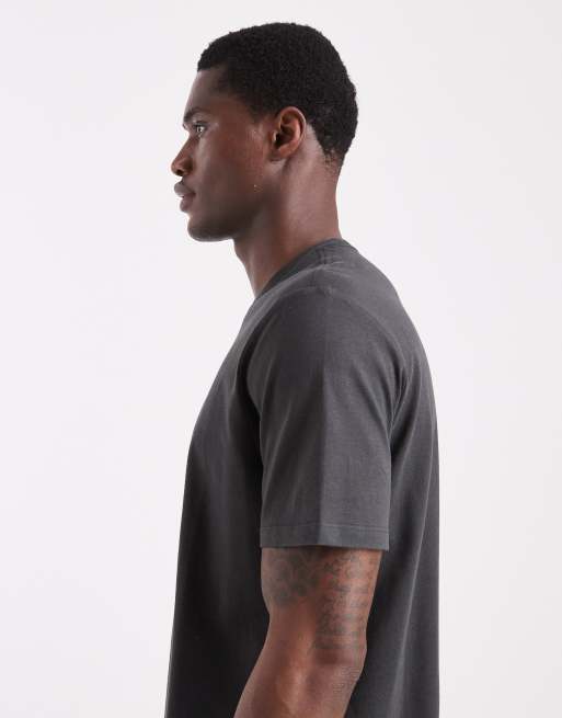 Calvin Klein Jeans chest graphic t-shirt in black, 4 of 5
