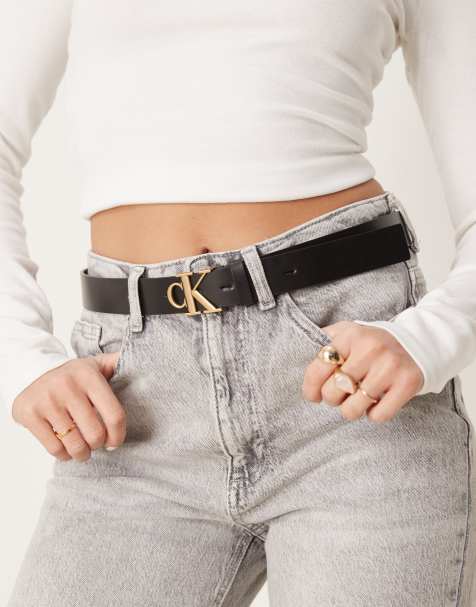 Calvin Klein Jeans - Cintura nera con fibbia a forma di logo - view 1