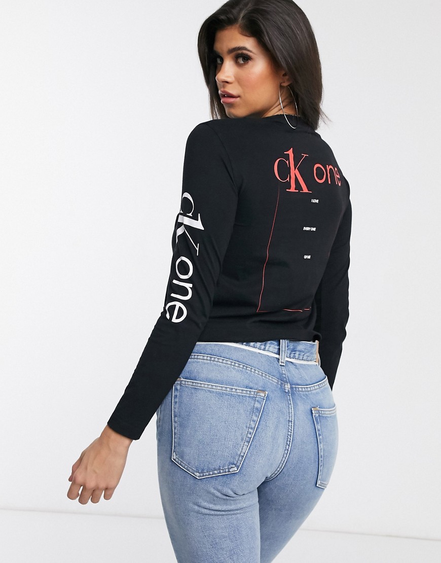 Calvin Klein Jeans - CK1 - Maglietta a maniche lunghe nera con logo e rosa-Nero