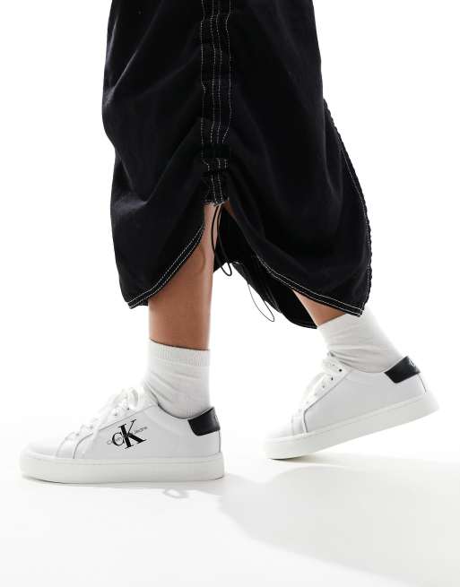 Calvin klein black & white jeans zolah canvas hot sale trainers