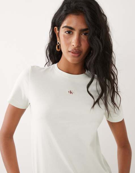 Calvin Klein Jeans – Classic-Fit-T-Shirt in Mintgrün mit gewebtem Logo-Etikett - view 1