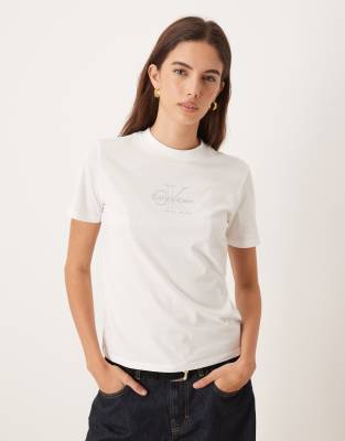 Calvin Klein Jeans - Classic-Fit-T-Shirt in Weiß mit Monogramm-Logo