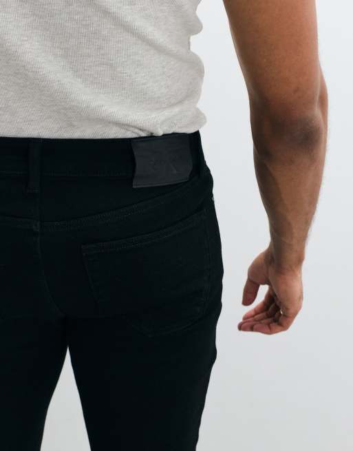 Calvin Klein Jeans classic skinny jeans in black , 3 of 5