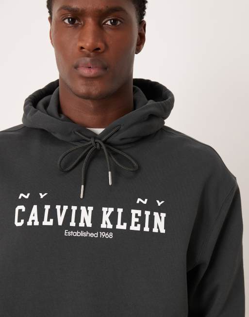 Calvin Klein Jeans collegiate chest logo hoodie in black, 5 of 5